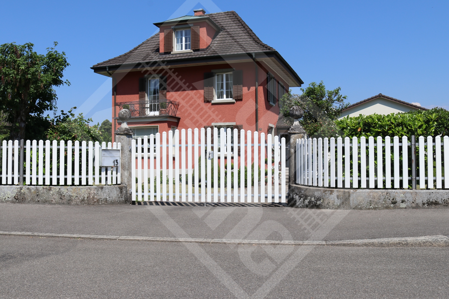 4 Aluminium-Staketen-Doppeltor geschweift