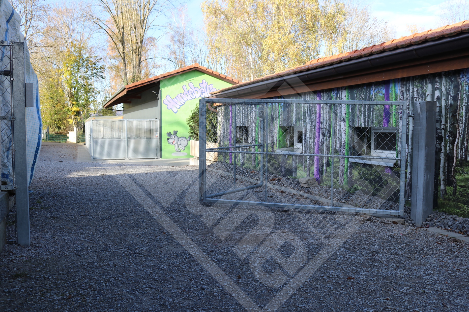 32 Diagonalgeflechtzaun-Faltflügeltor mit 2 Segmenten - alle Flügelsegmente offen