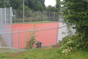 Ballfangzaun und Absturzsicherung Sportplatz Ehrendingen
