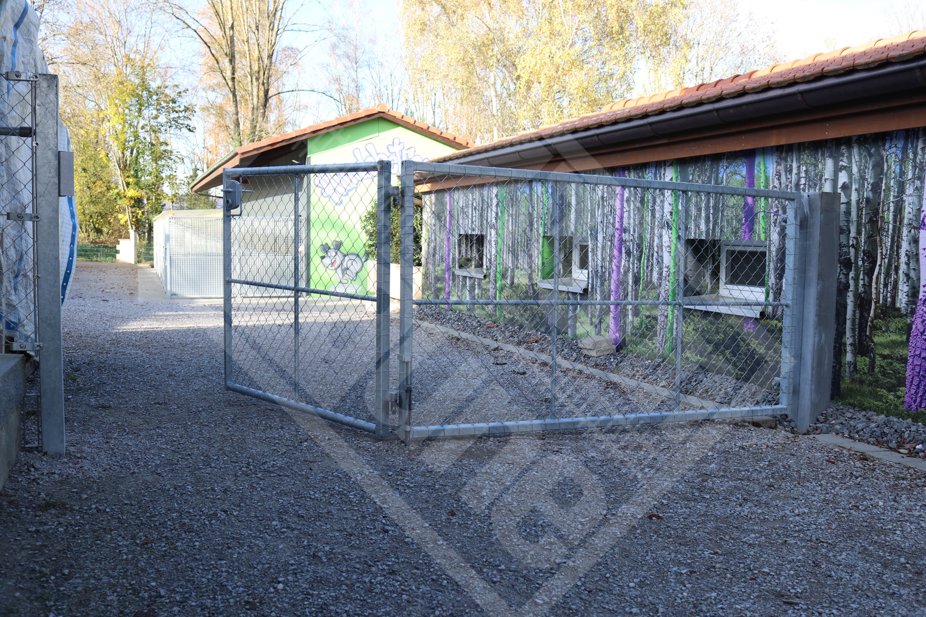 31 Diagonalgeflechtzaun-Faltflügeltor mit 2 Segmenten