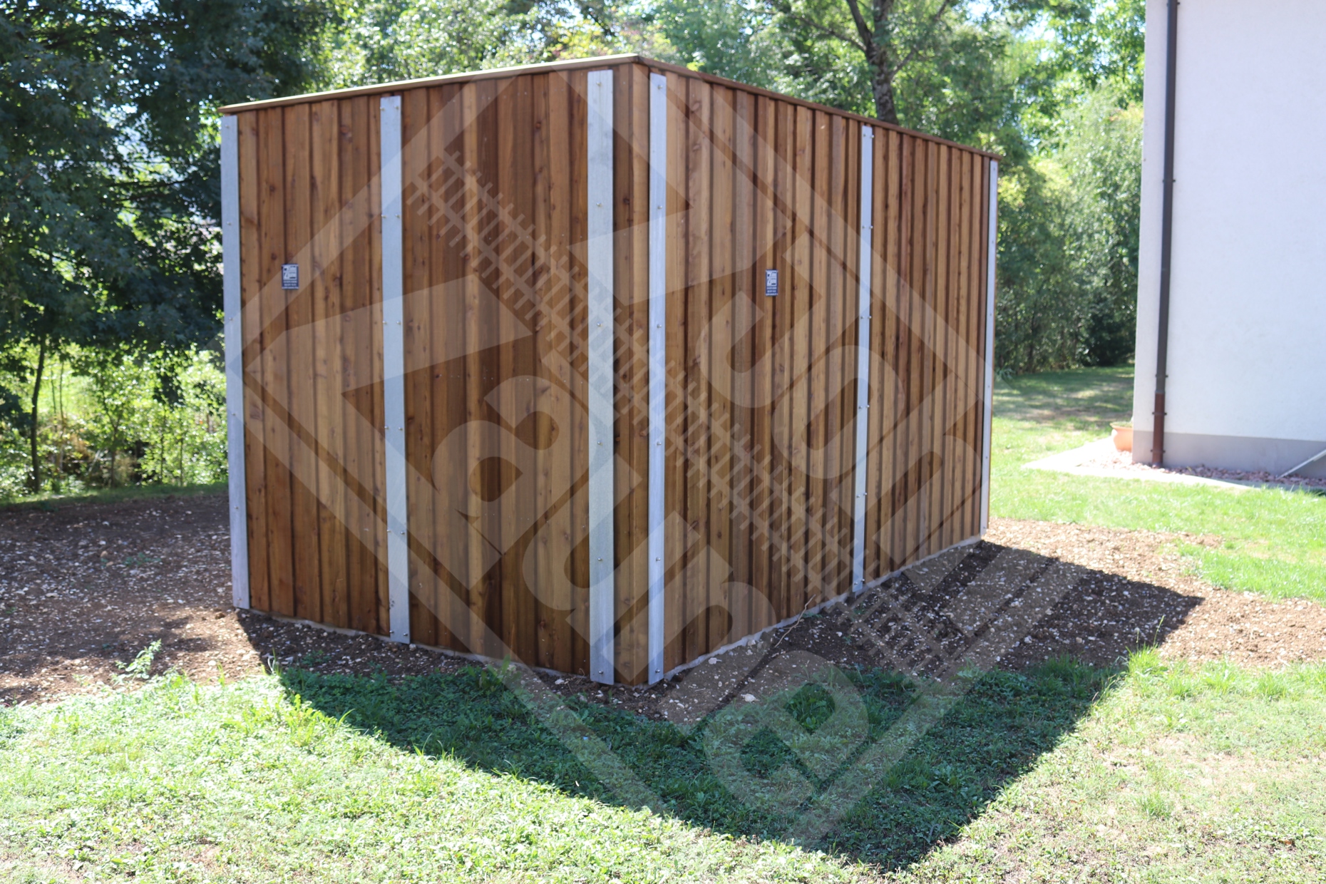 2 Lärmschutzwand mit Holzverkleidung Ansicht aussen