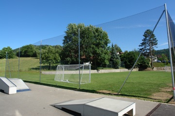 Ballfangzäune mit Netz