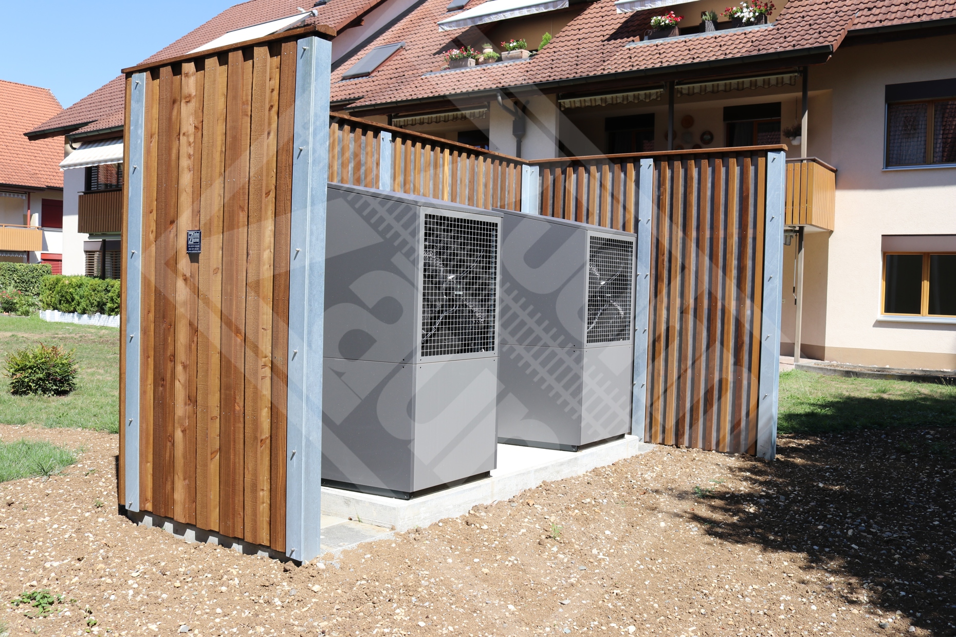 3.6.3 Schallschutzwand mit Holzverkleidung