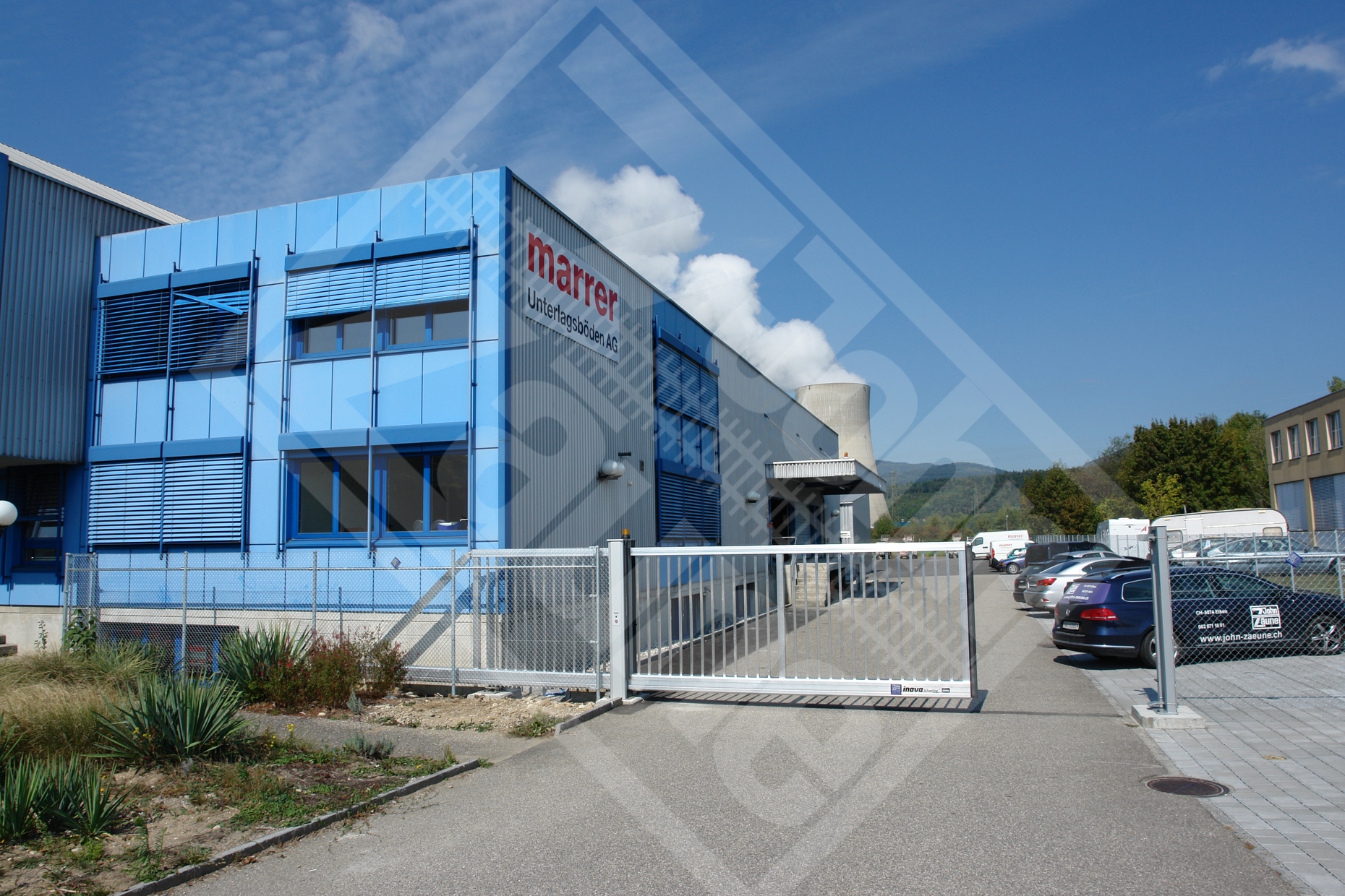 1 Aluminium Schiebetoranlage freitragend, Breite 6 m