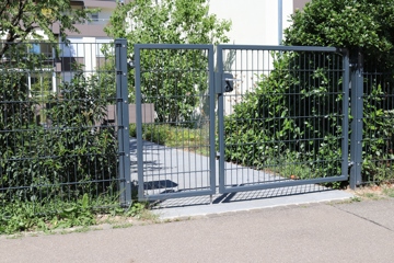 Doppelstab-Gittermattenzauntüren/-tore
