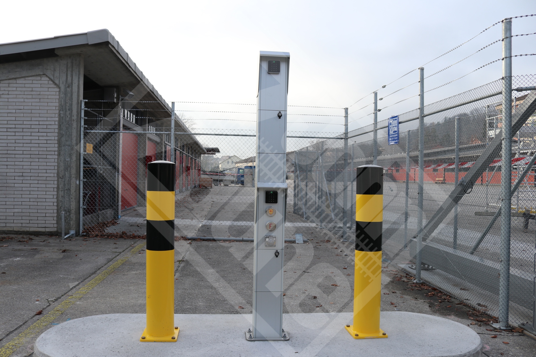 3 Standsäule PKW und LKW