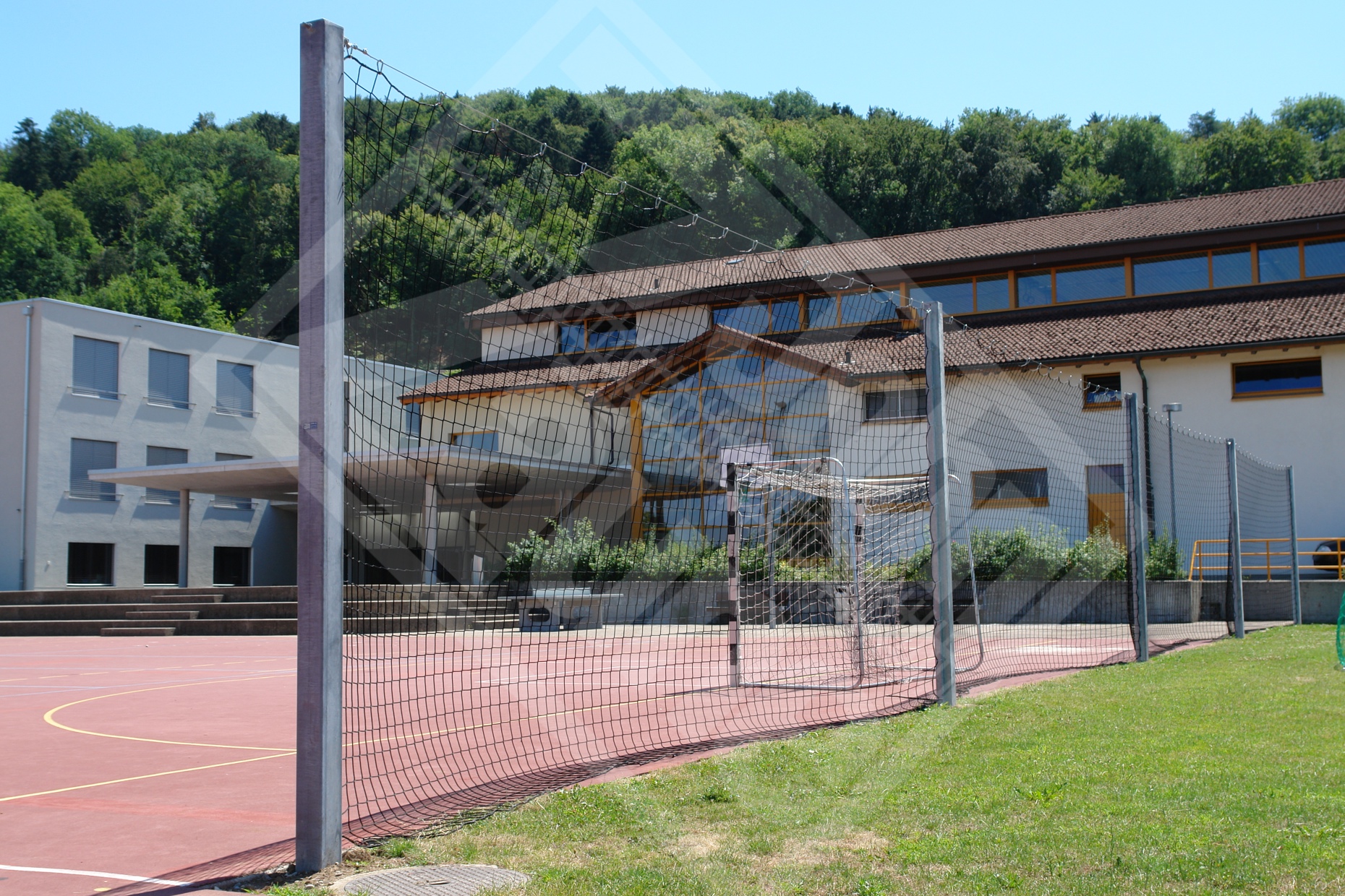 2 Ballfangnetz-Vorhang zum Aufschieben, ohne Verstrebungen