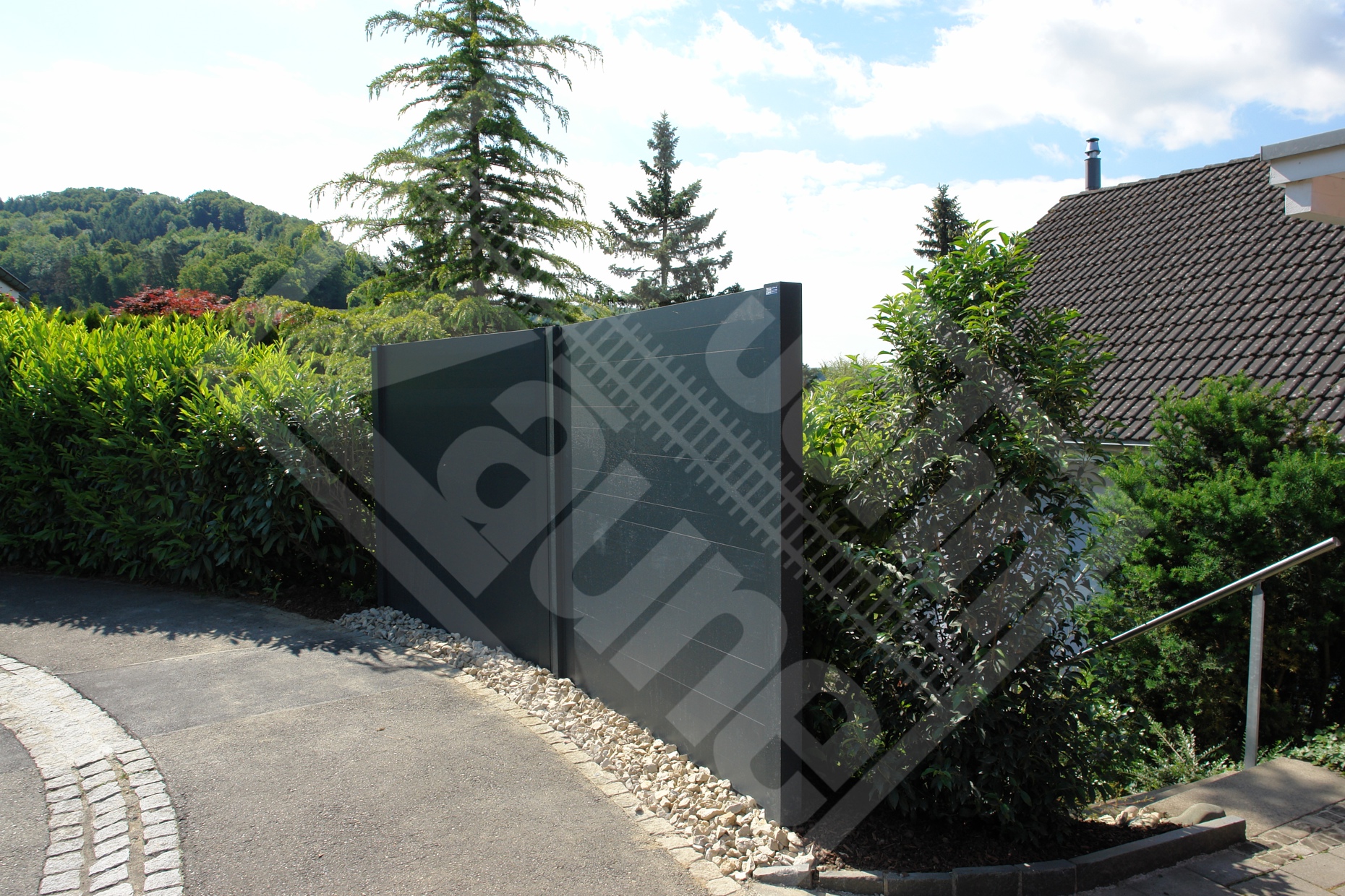 4 Aluminium-Sichtschutzzaun Latten horizontal blickdicht