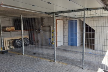 Abtrennung Carport in Villigen