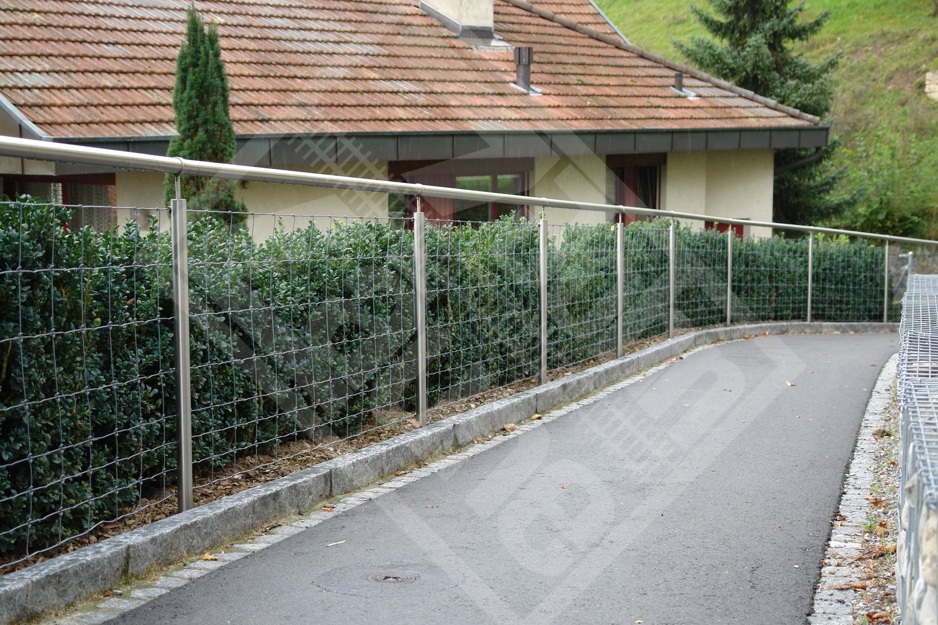 7 Handlauf u. Pfosten Edelstahl mit Knotengitter Standard